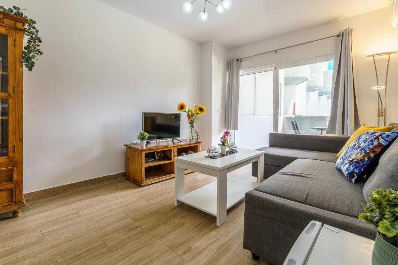 Malagasuite Comfort Home And Pool Торремолинос Экстерьер фото
